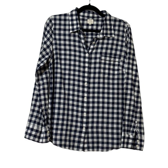 J. Crew Tops - J. Crew women’s size M navy blue check cotton long sleeve button front shirt top